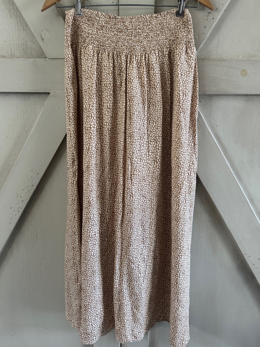 Japna Beige Cream Animal Print Asymmetrical Midi Skirt Size Medium Boho Rayon - Picture 6 of 7